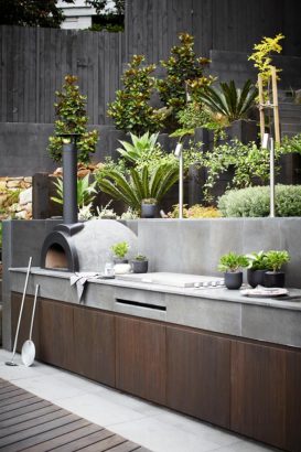 Should the right items for your Outdoor Kitchen (1)
