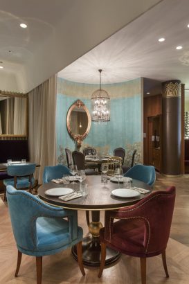 a luxurious dining experience in St. Petersburg (1)