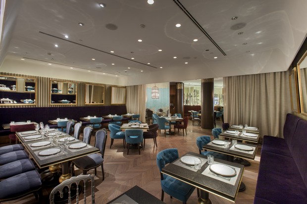 a luxurious dining experience in St. Petersburg (1)