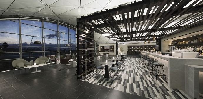 The 10 Most Luxurious Airport Lounges Around The World